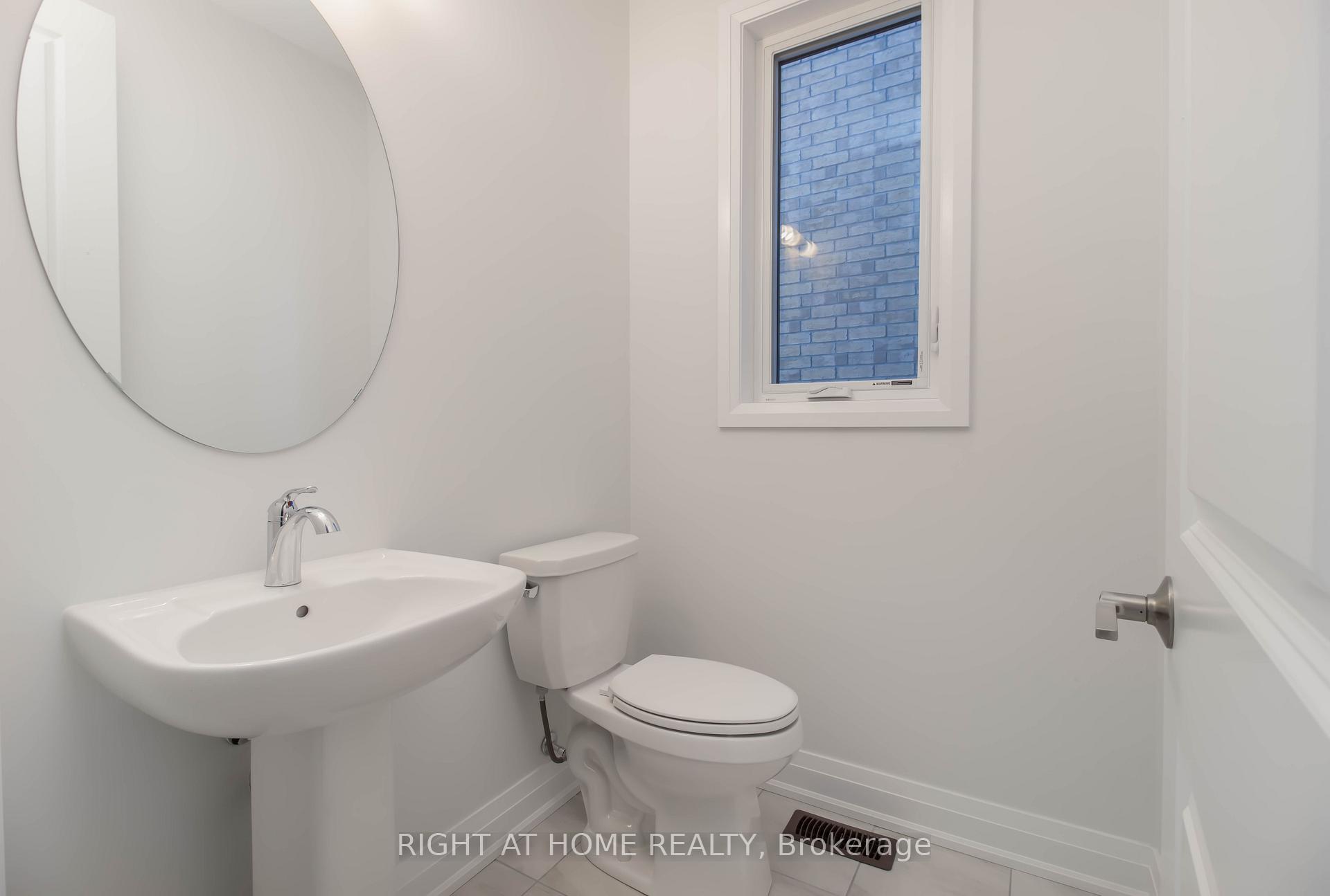 Photo 5 of 6 Periwinkle Road, Springwater, Midhurst — HOMEH