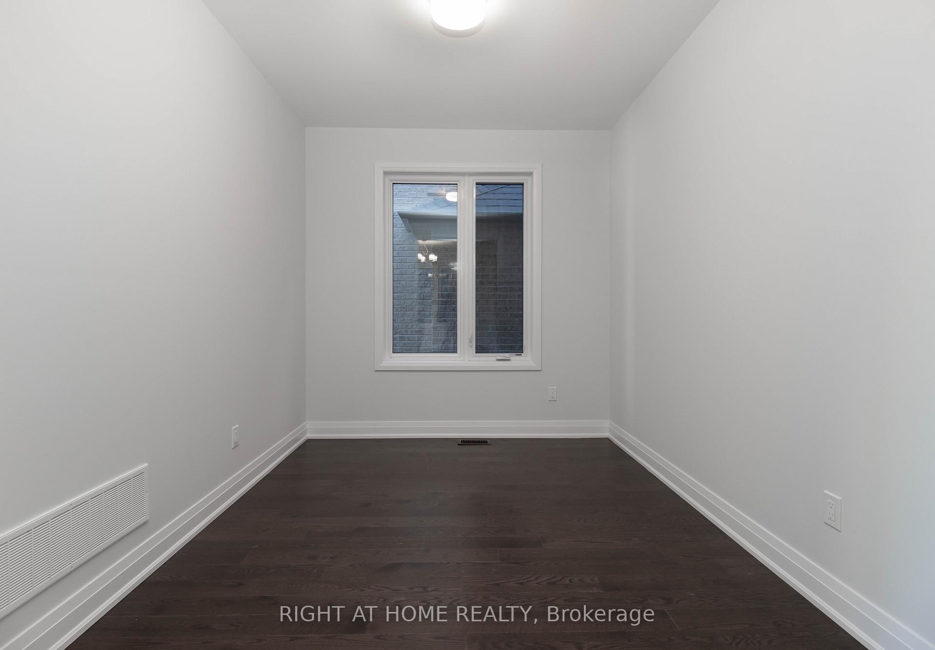 Photo 7 of 6 Periwinkle Road, Springwater, Midhurst — HOMEH