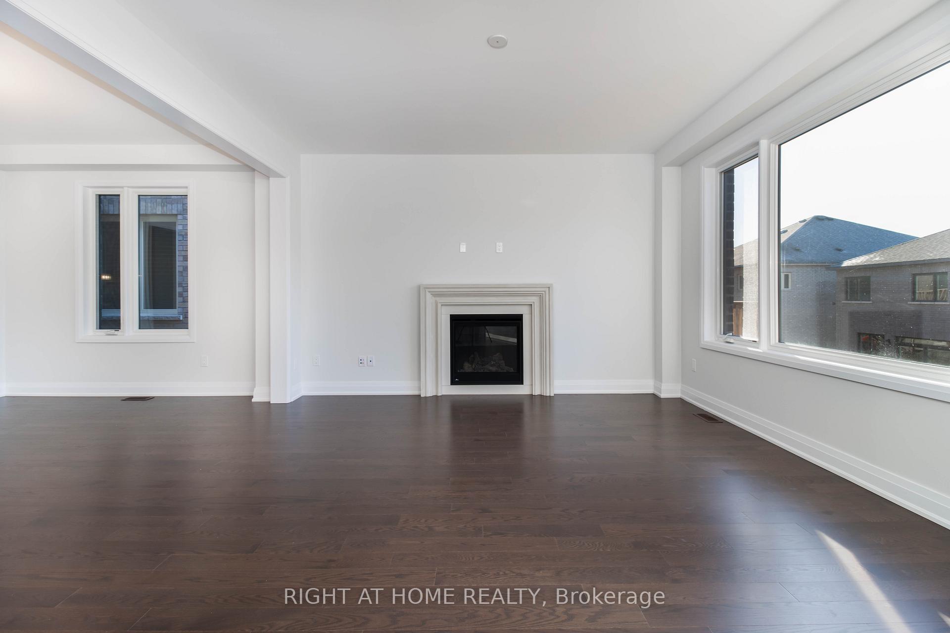 Photo 10 of 6 Periwinkle Road, Springwater, Midhurst — HOMEH