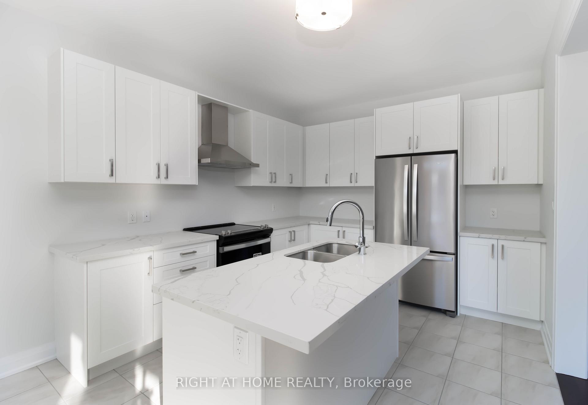 Photo 14 of 6 Periwinkle Road, Springwater, Midhurst — HOMEH