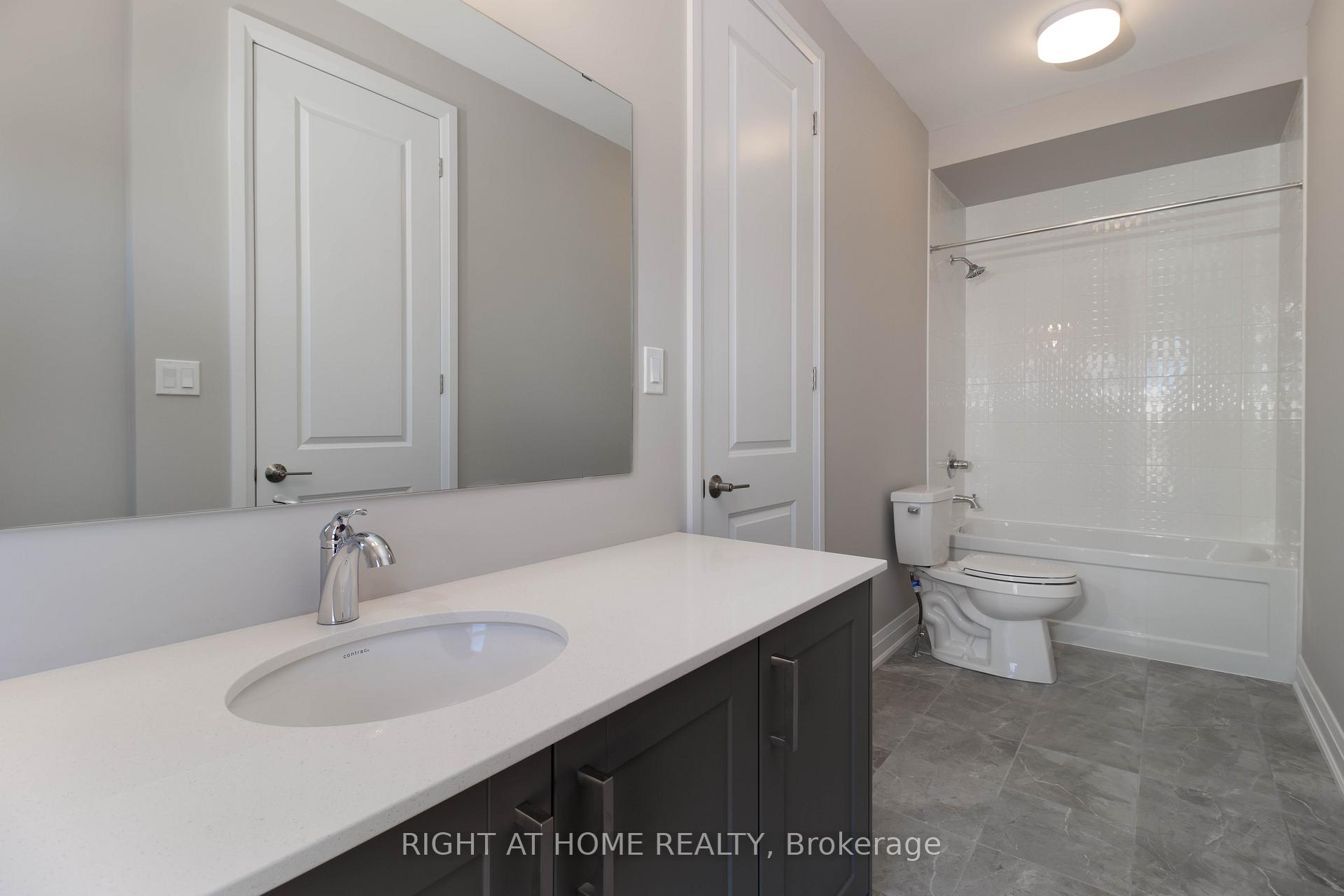 Photo 21 of 6 Periwinkle Road, Springwater, Midhurst — HOMEH