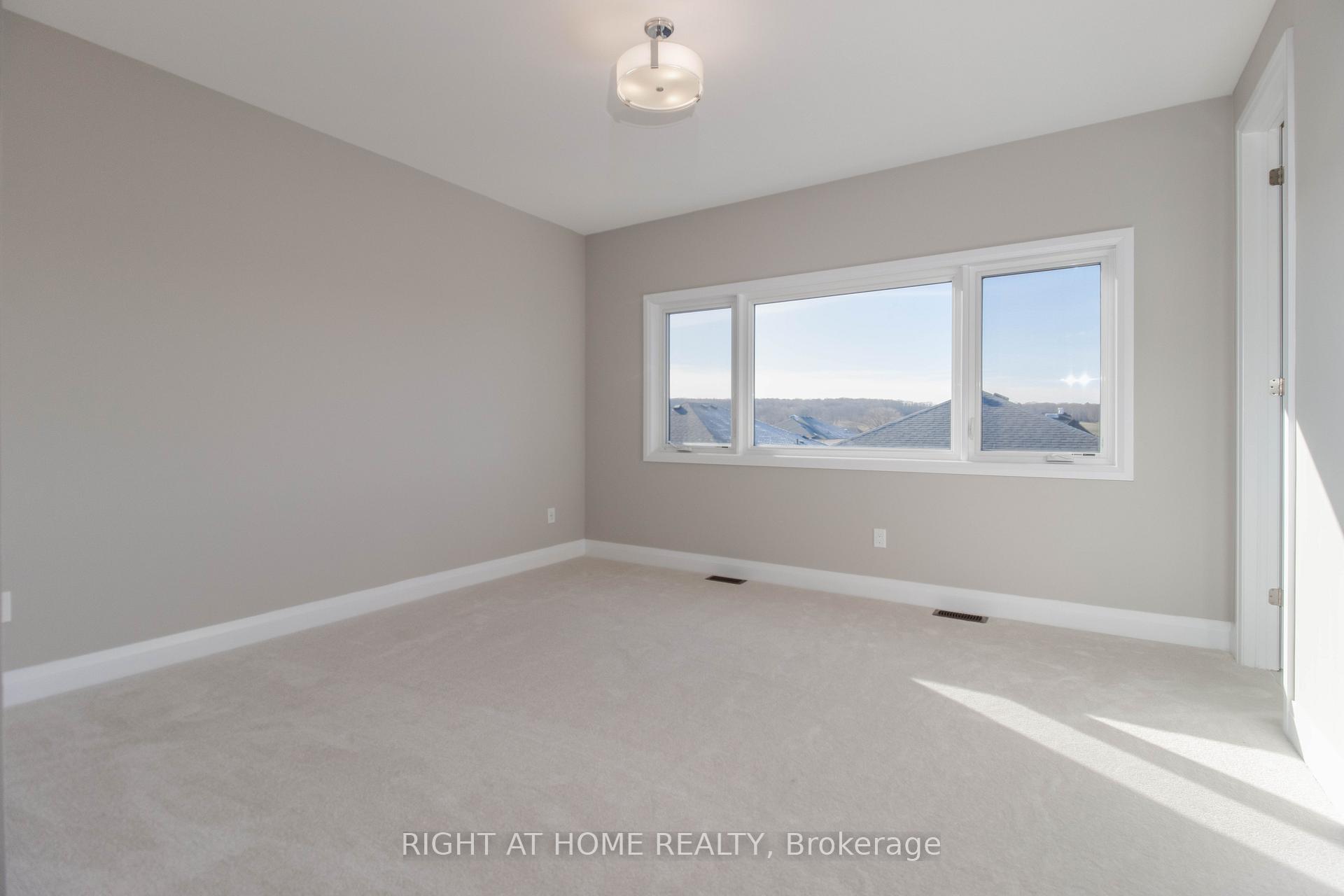 Photo 30 of 6 Periwinkle Road, Springwater, Midhurst — HOMEH