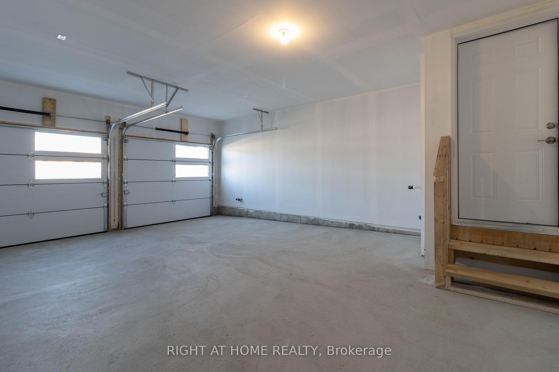 Photo 38 of 6 Periwinkle Road, Springwater, Midhurst — HOMEH