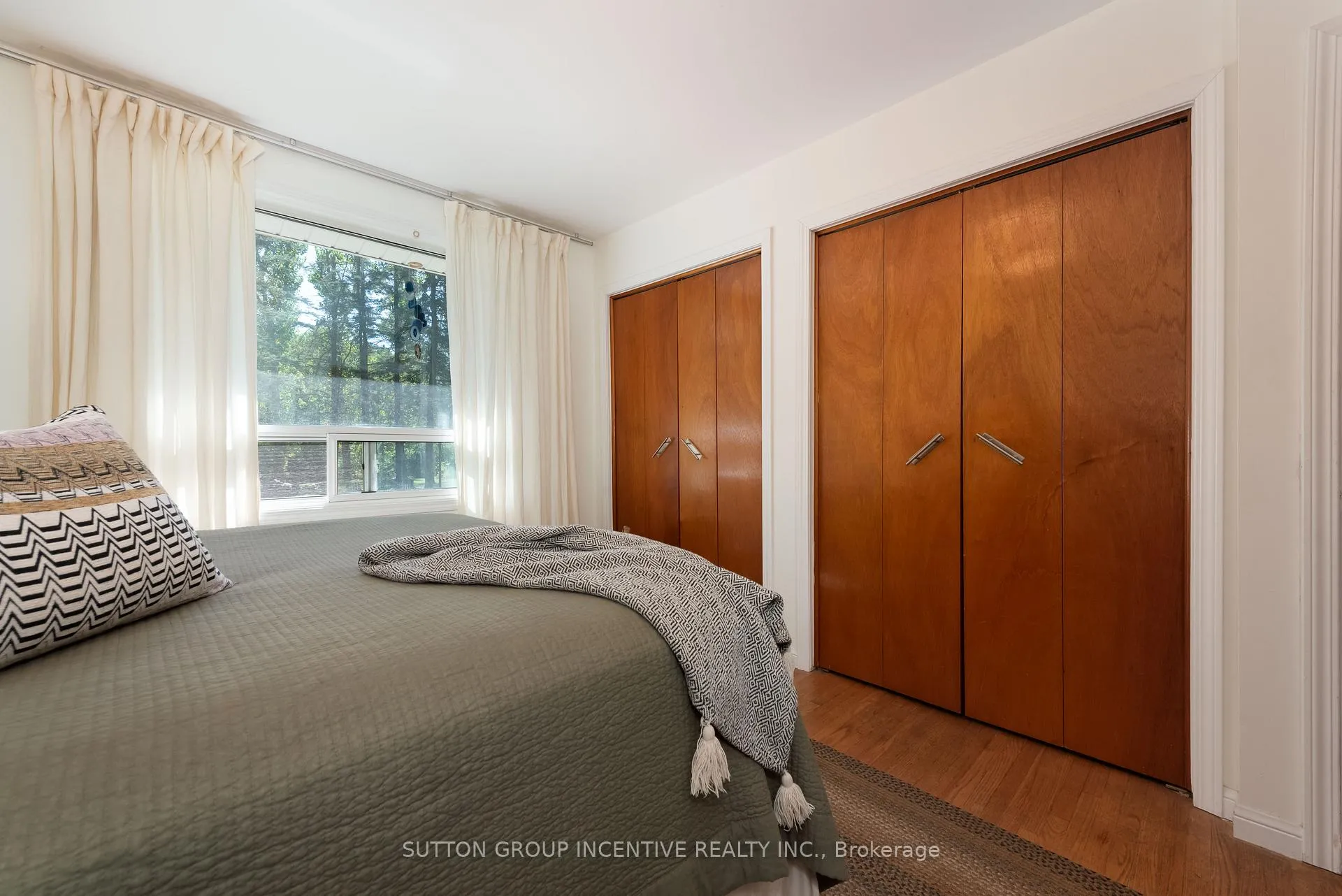 Photo 14 of 1171 Carson Road, Springwater, Midhurst — HOMEH