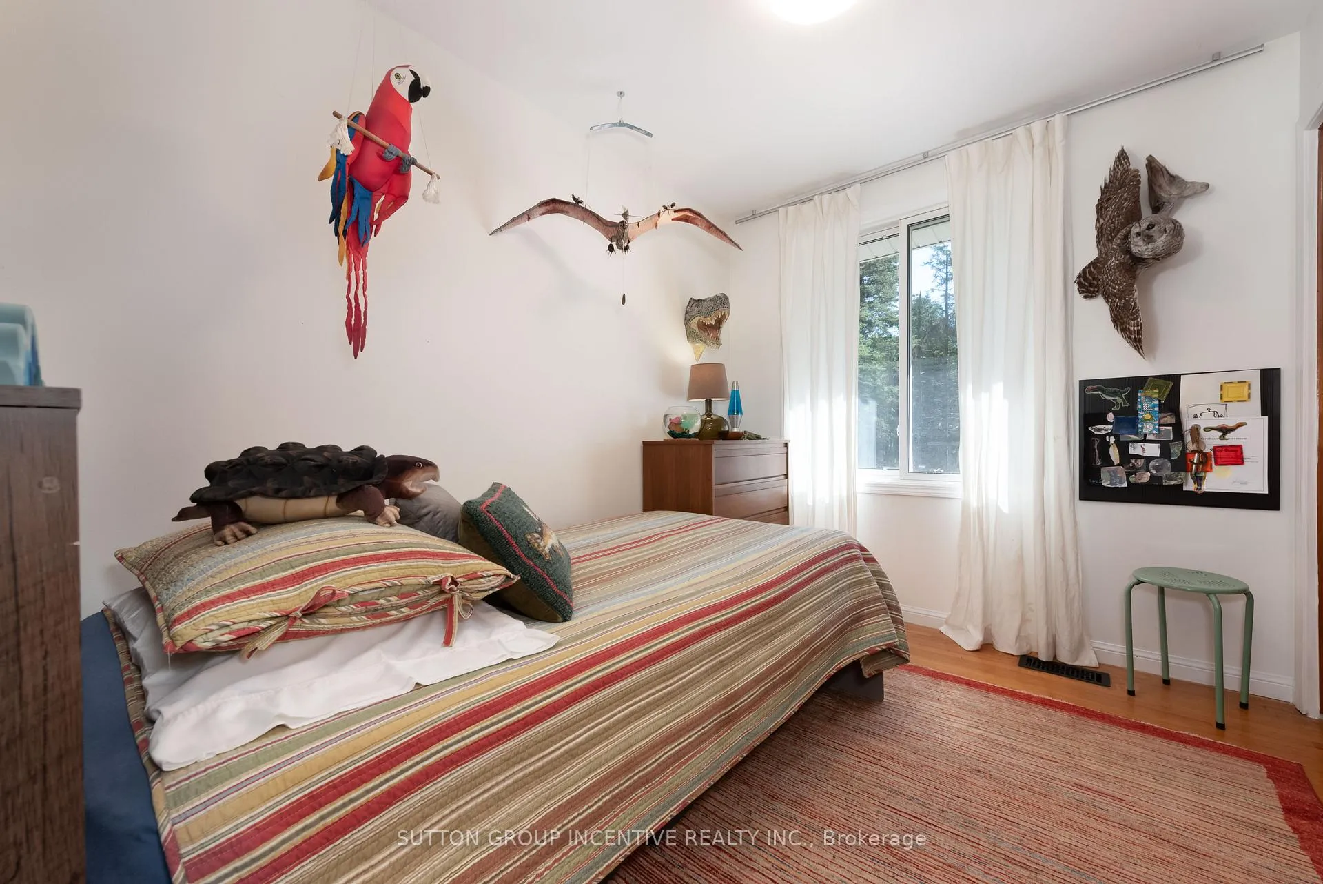 Photo 15 of 1171 Carson Road, Springwater, Midhurst — HOMEH