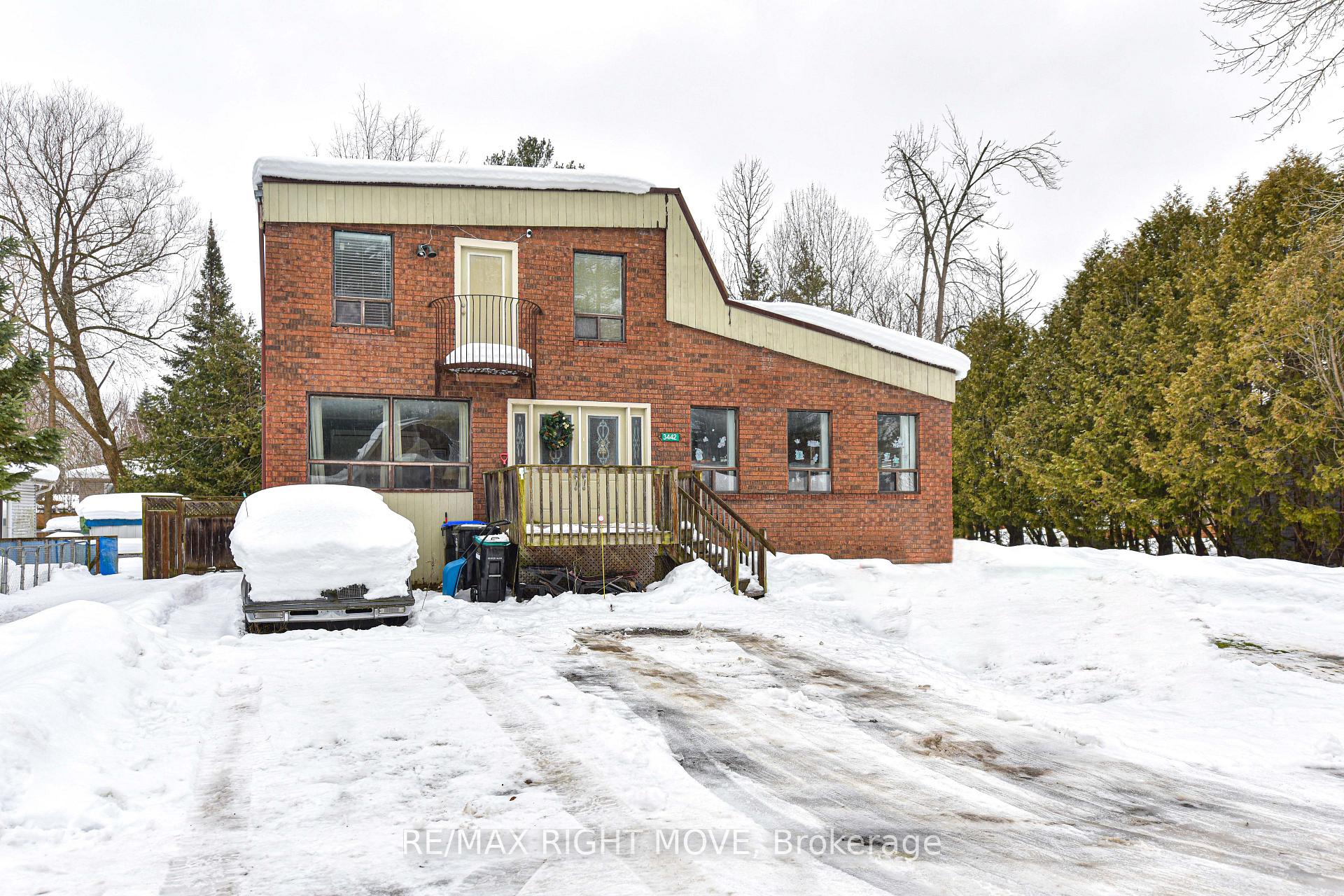 Photo 2 of 3442 Beachview Avenue, Severn, West Shore — HOMEH
