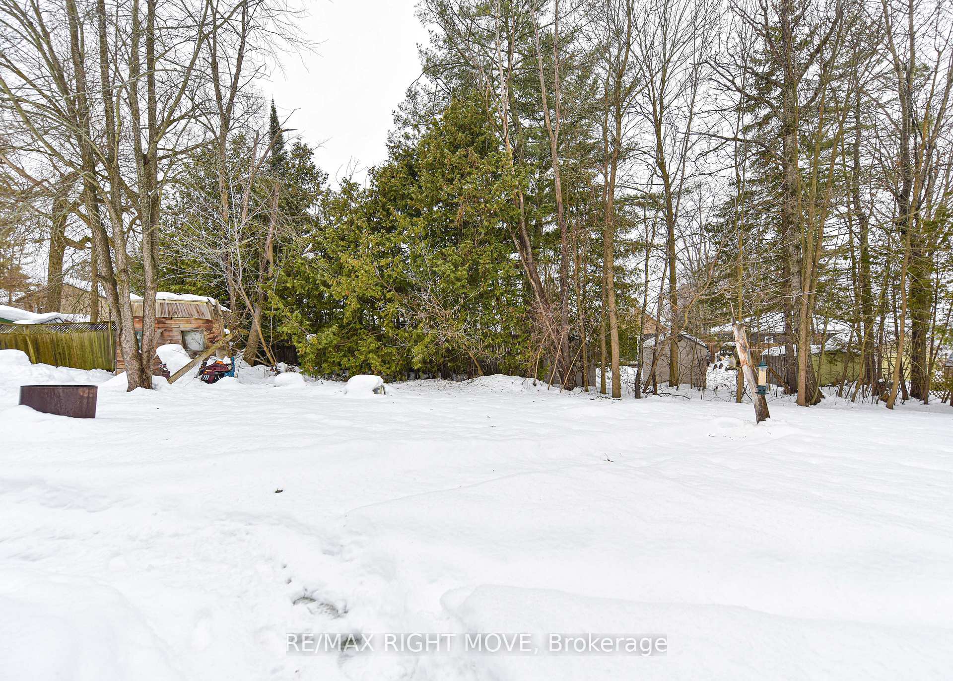 Photo 4 of 3442 Beachview Avenue, Severn, West Shore — HOMEH