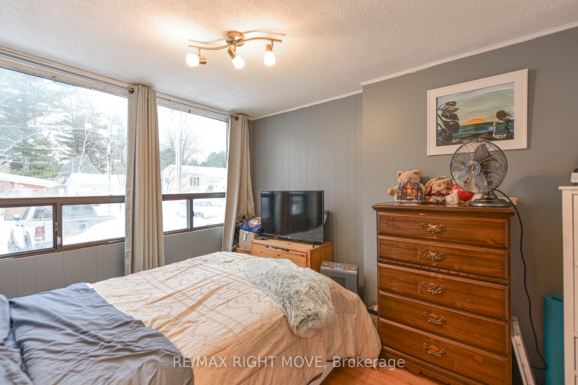 Photo 10 of 3442 Beachview Avenue, Severn, West Shore — HOMEH