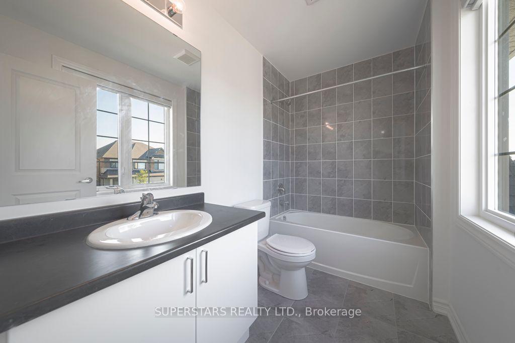 Photo 22 of 1 Sassafras Road, Springwater, Midhurst — HOMEH