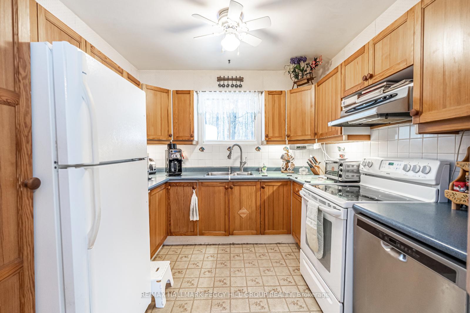 Photo 7 of 1859 McLeod Drive, Severn, Rural Severn — HOMEH