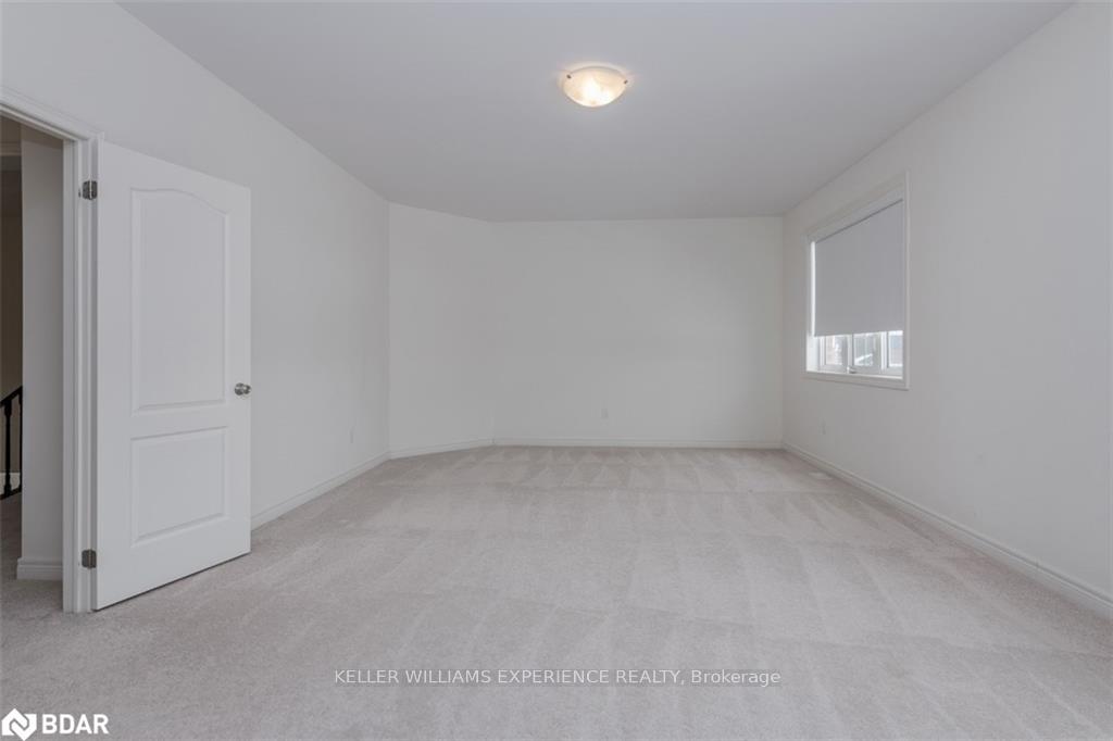 Photo 21 of 23 Mcisaac Drive, Springwater, Centre Vespra — HOMEH