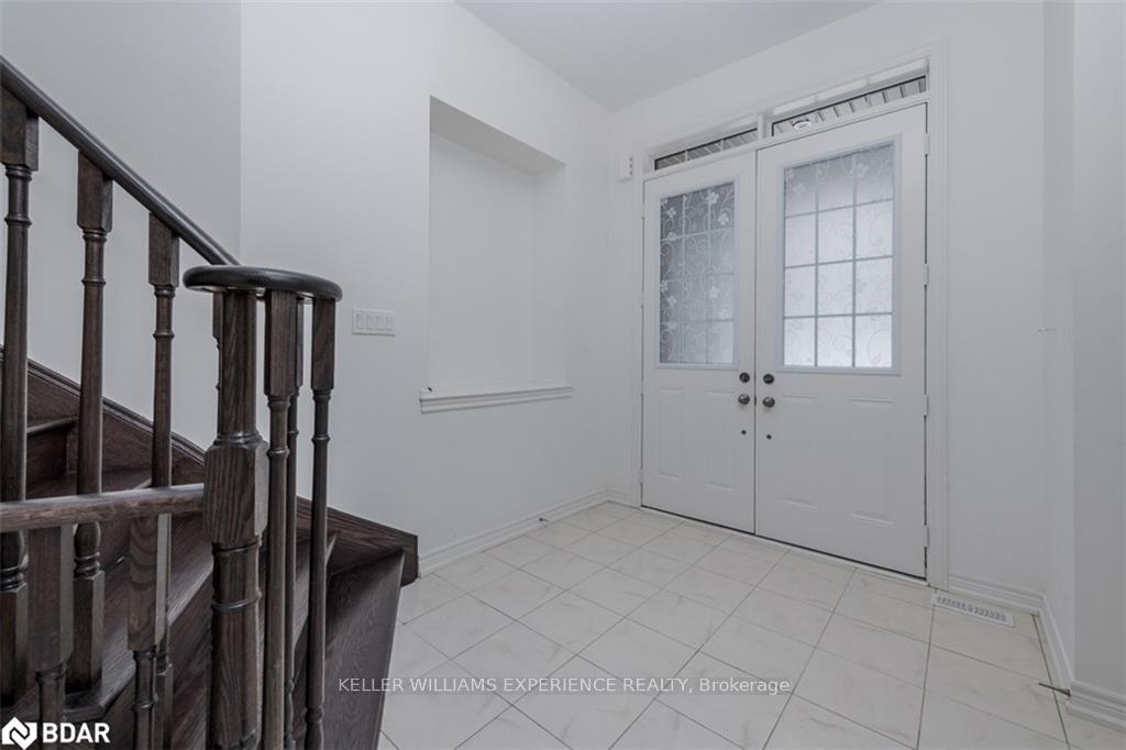 Photo 26 of 23 Mcisaac Drive, Springwater, Centre Vespra — HOMEH