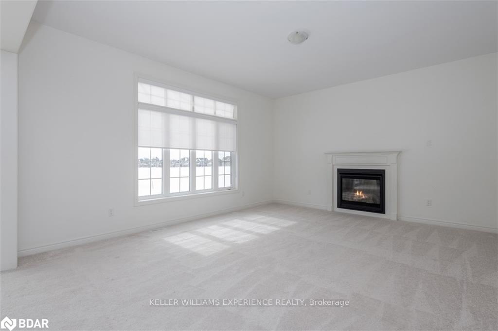 Photo 28 of 23 Mcisaac Drive, Springwater, Centre Vespra — HOMEH