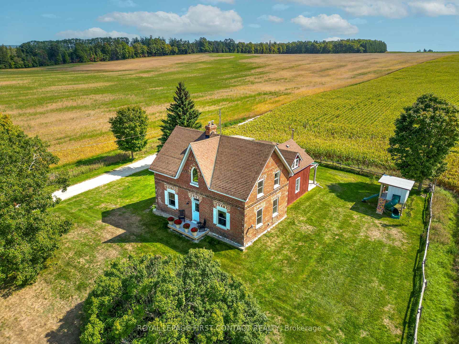 Photo 1 of 1293 Rainbow Valley Road E, Springwater, Phelpston — HOMEH