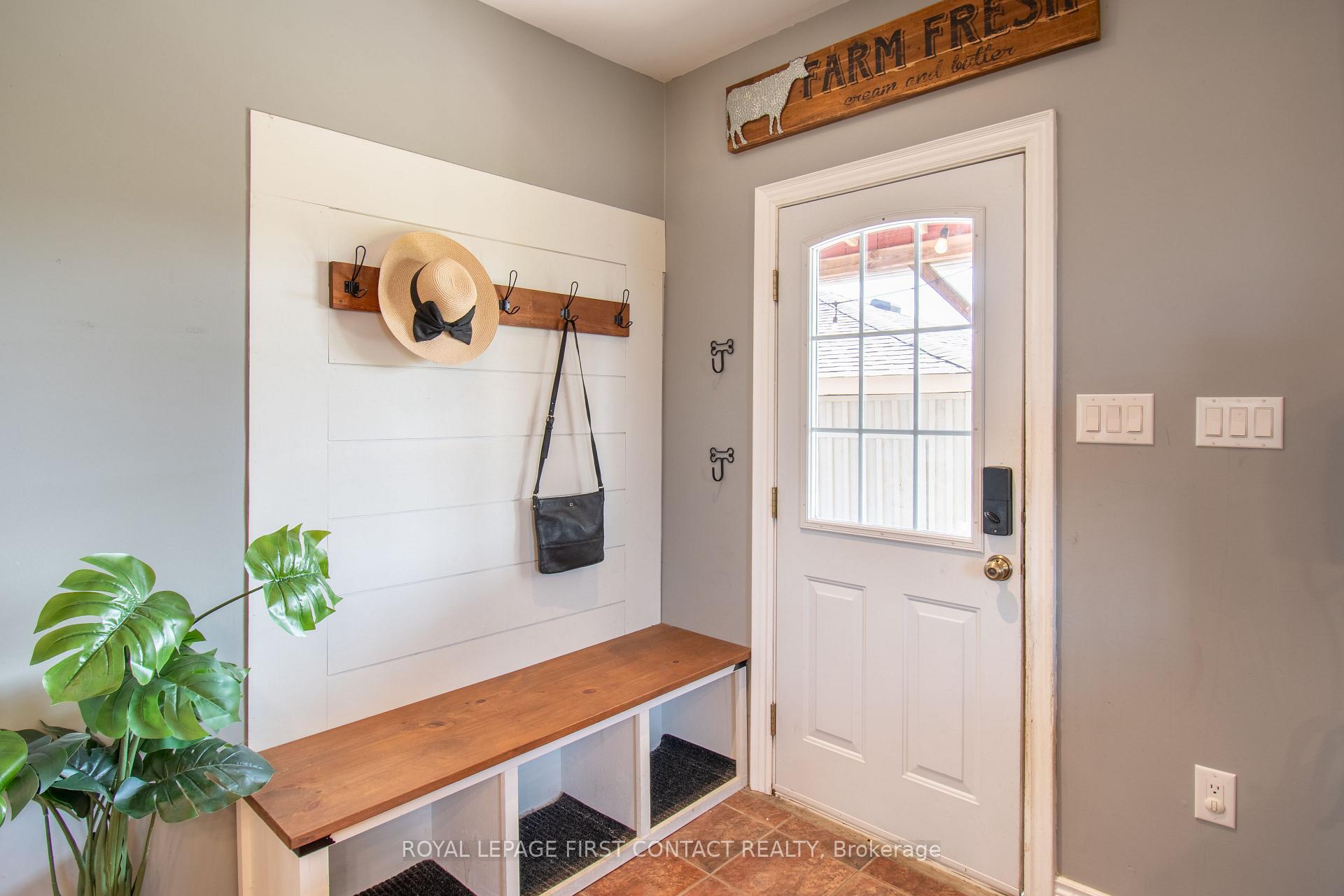 Photo 7 of 1293 Rainbow Valley Road E, Springwater, Phelpston — HOMEH