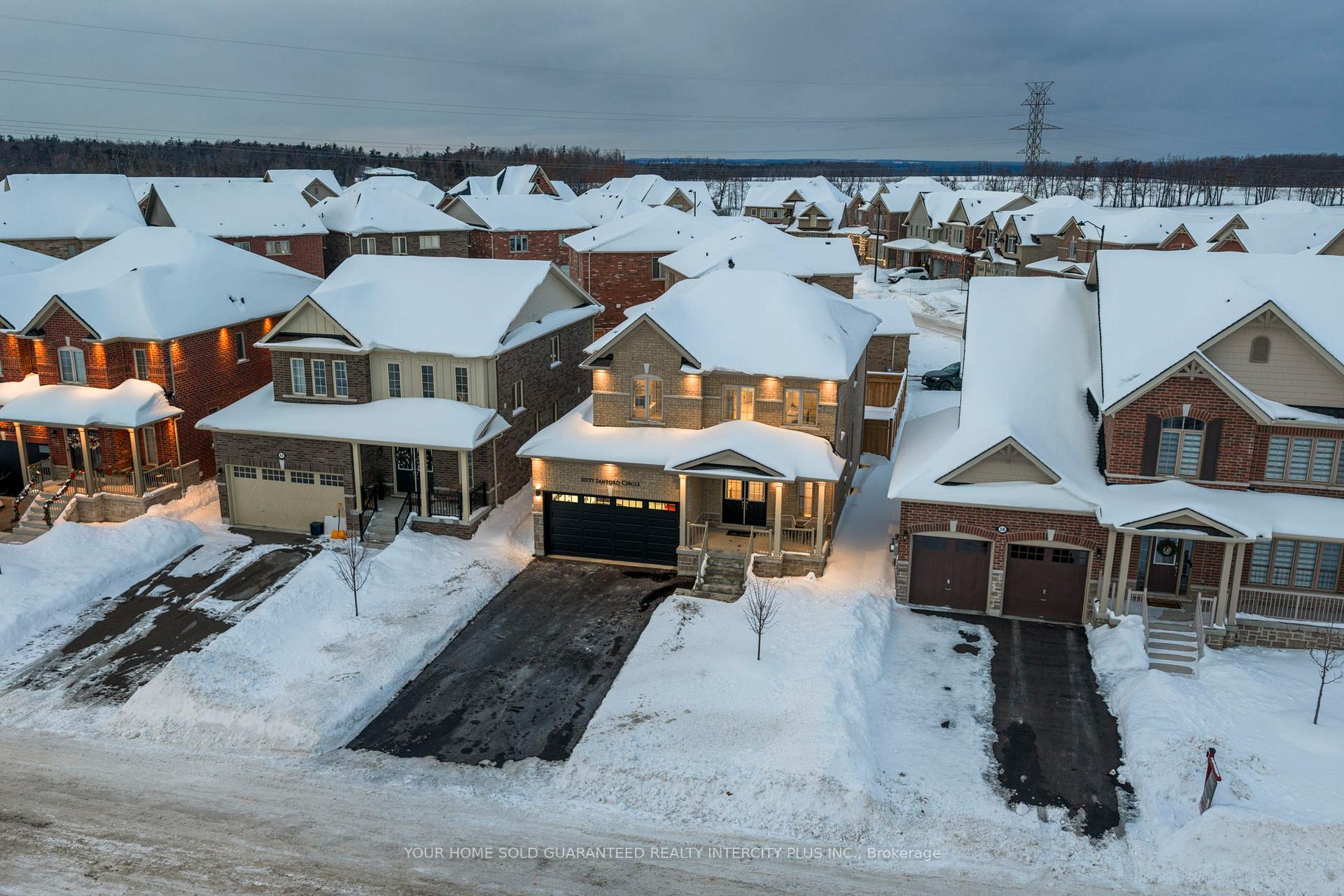 Photo 2 of 60 Sanford Circle, Springwater, Centre Vespra — HOMEH