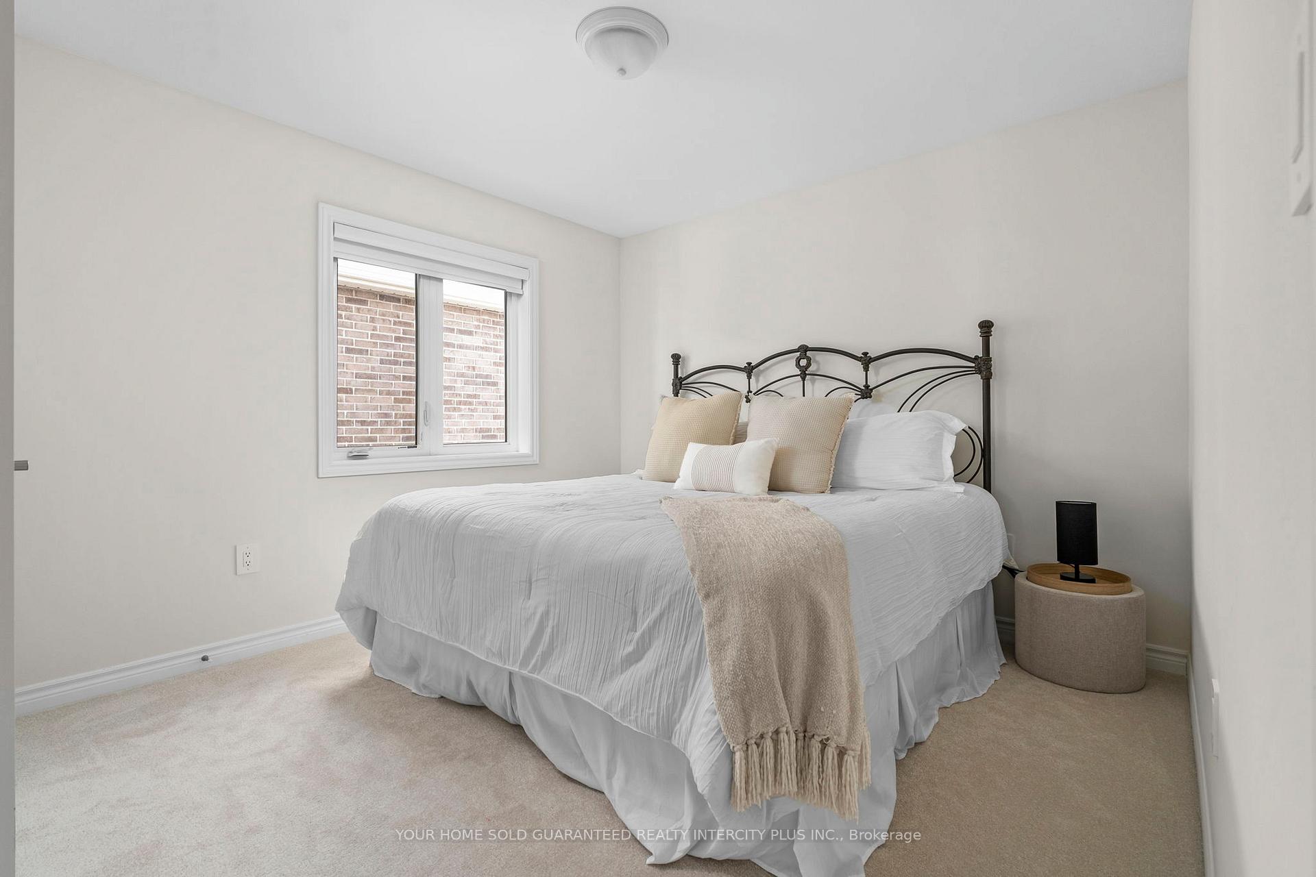 Photo 24 of 60 Sanford Circle, Springwater, Centre Vespra — HOMEH