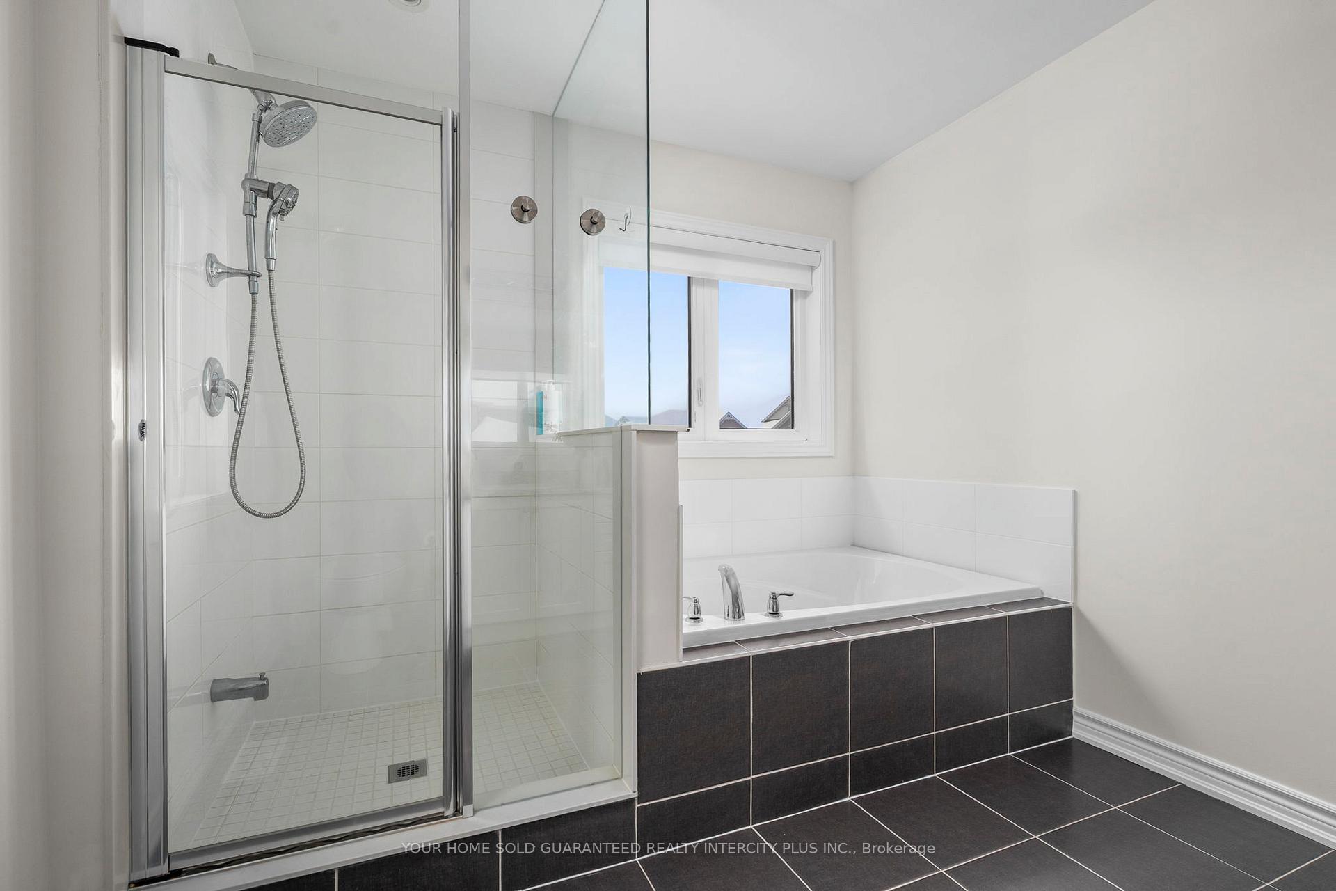 Photo 33 of 60 Sanford Circle, Springwater, Centre Vespra — HOMEH