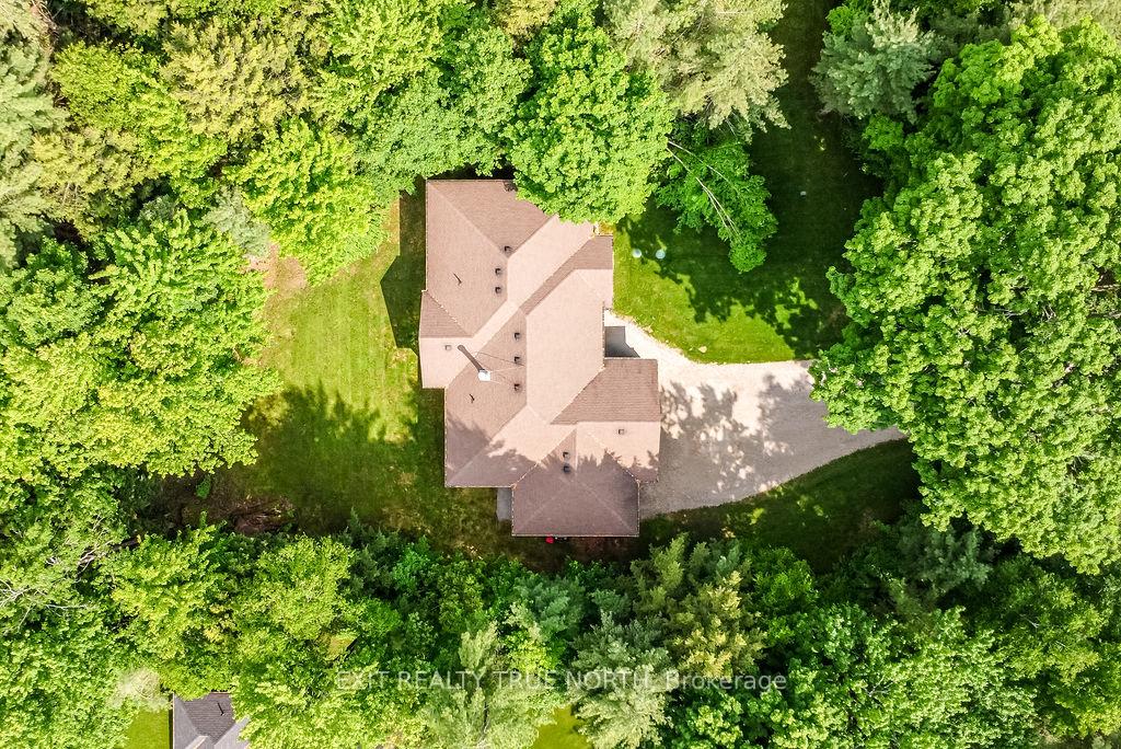 Photo 2 of 22 Marni Lane, Springwater, Rural Springwater — HOMEH