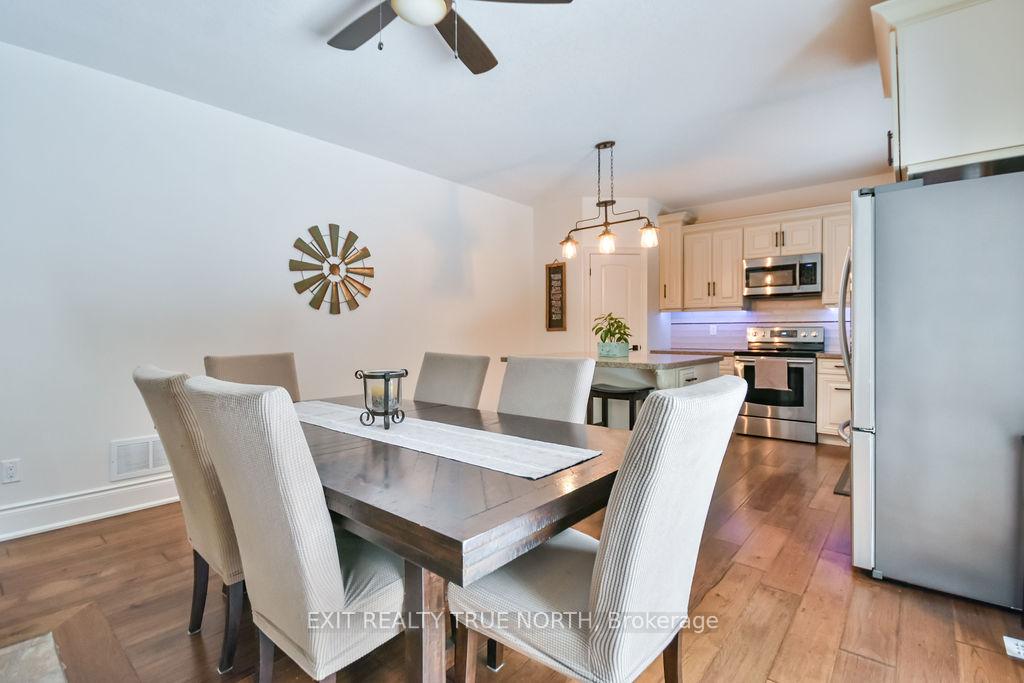 Photo 10 of 22 Marni Lane, Springwater, Rural Springwater — HOMEH