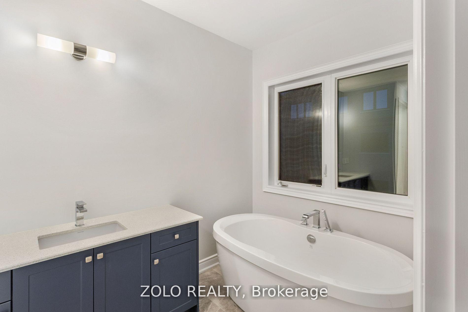 Photo 11 of 31 Periwinkle Road, Springwater, Midhurst — HOMEH