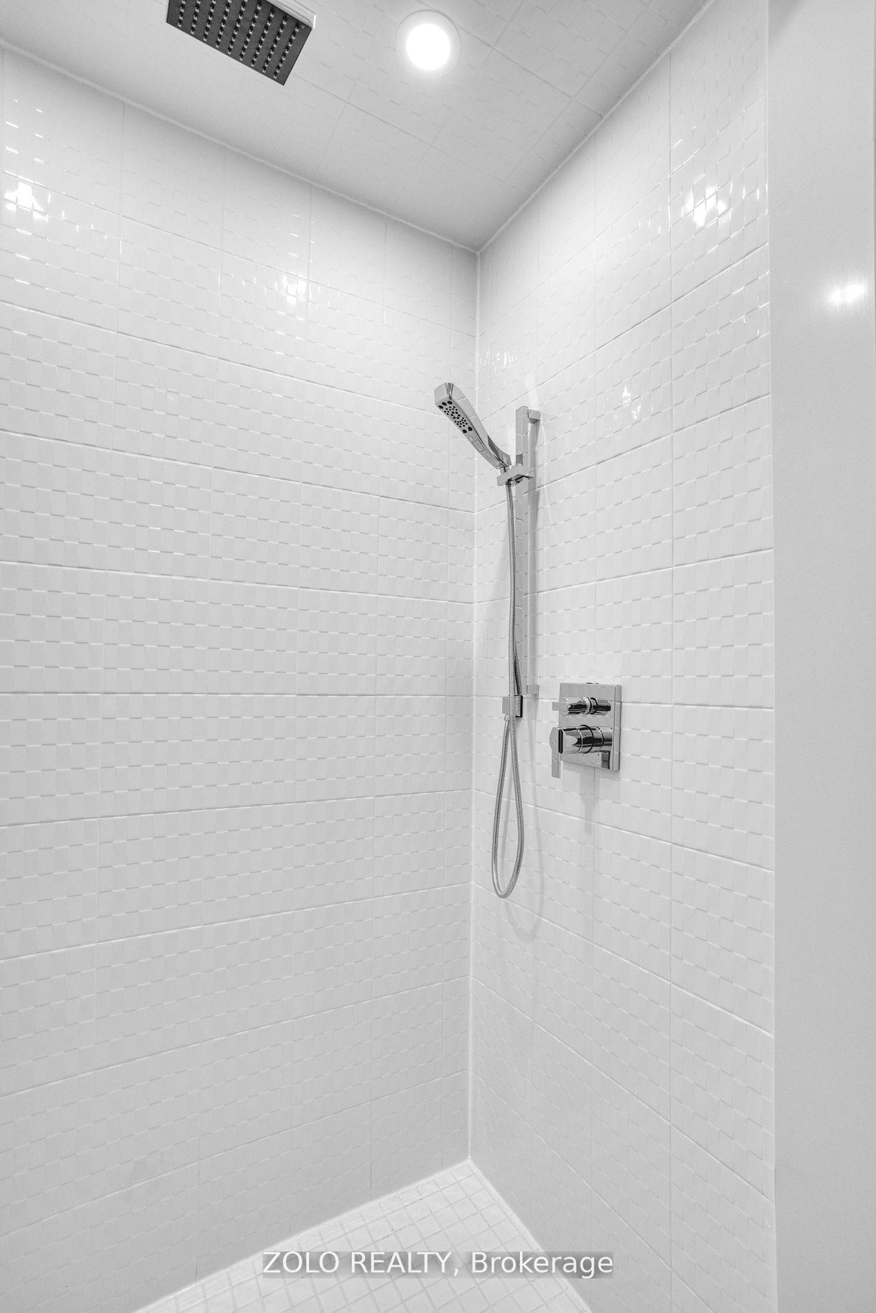Photo 12 of 31 Periwinkle Road, Springwater, Midhurst — HOMEH
