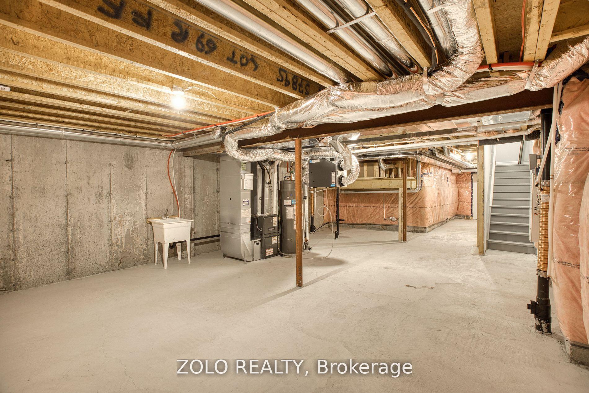 Photo 21 of 31 Periwinkle Road, Springwater, Midhurst — HOMEH