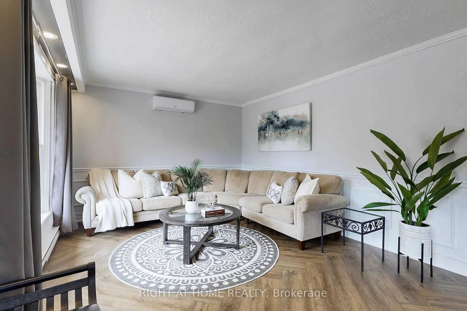 Photo 5 of 1243 Crossland Road, Springwater, Rural Springwater — HOMEH