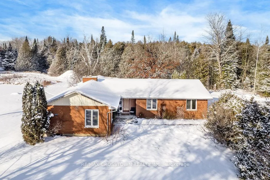 Photo 2 of 12036 County Rd 27, Springwater, Rural Springwater — HOMEH