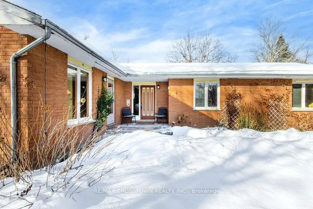 Photo 3 of 12036 County Rd 27, Springwater, Rural Springwater — HOMEH