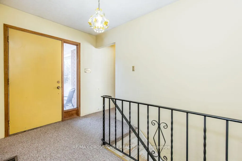 Photo 4 of 12036 County Rd 27, Springwater, Rural Springwater — HOMEH