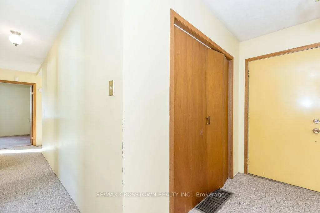 Photo 5 of 12036 County Rd 27, Springwater, Rural Springwater — HOMEH