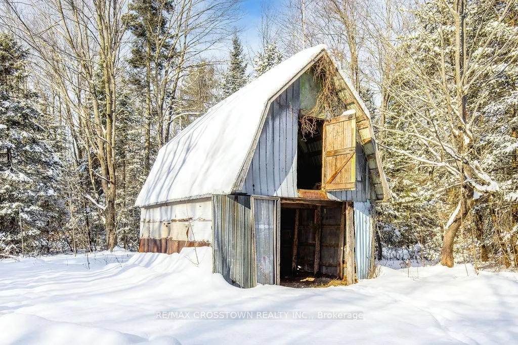 Photo 37 of 12036 County Rd 27, Springwater, Rural Springwater — HOMEH