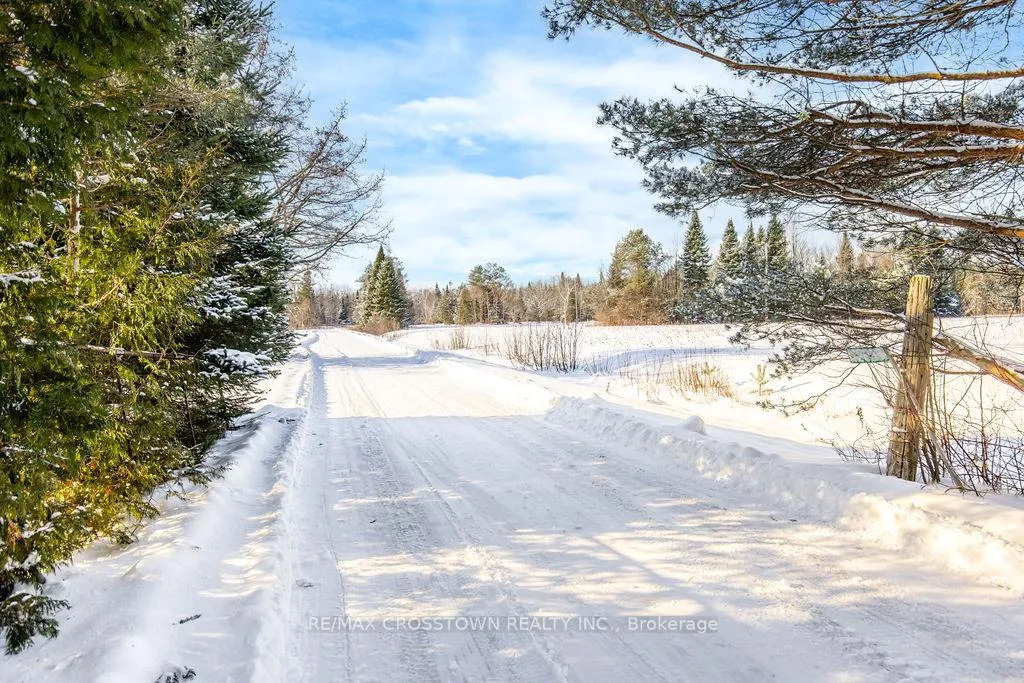 Photo 39 of 12036 County Rd 27, Springwater, Rural Springwater — HOMEH