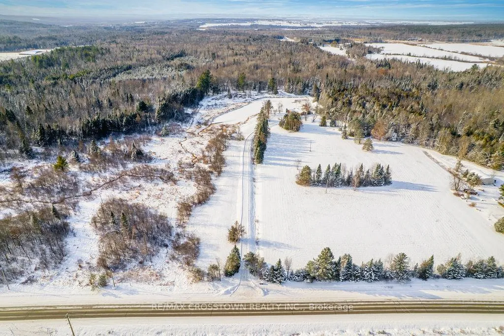 Photo 40 of 12036 County Rd 27, Springwater, Rural Springwater — HOMEH