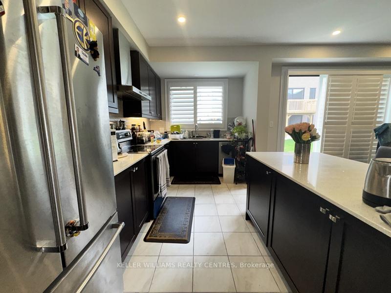 Photo 3 of 91 Bearberry Road, Springwater, Midhurst — HOMEH
