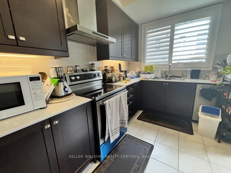 Photo 4 of 91 Bearberry Road, Springwater, Midhurst — HOMEH