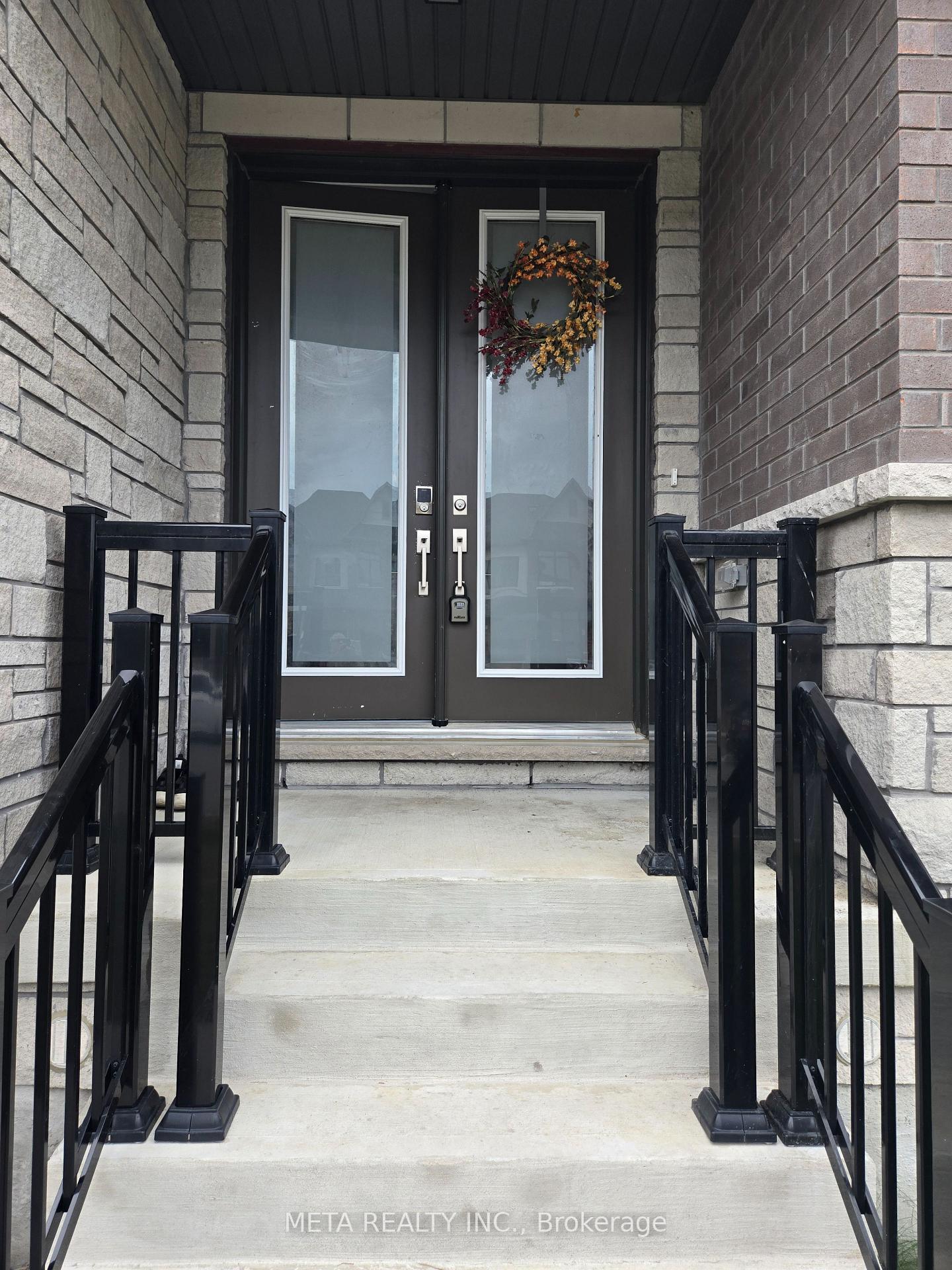 Photo 5 of 2 Periwinkle Road, Springwater, Midhurst — HOMEH