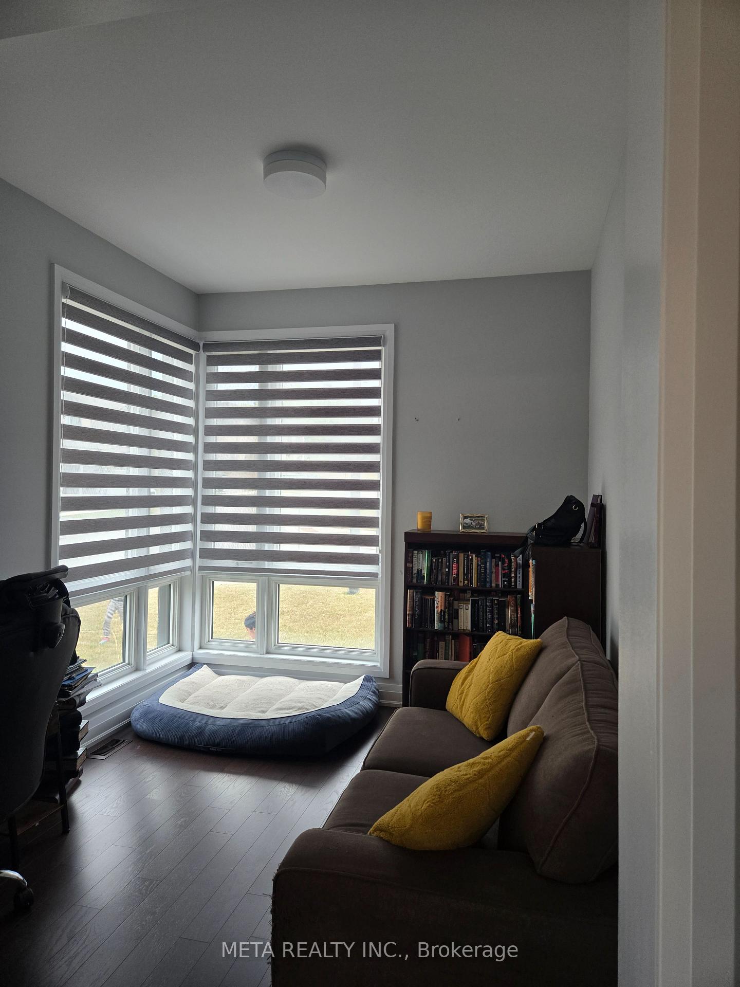 Photo 6 of 2 Periwinkle Road, Springwater, Midhurst — HOMEH