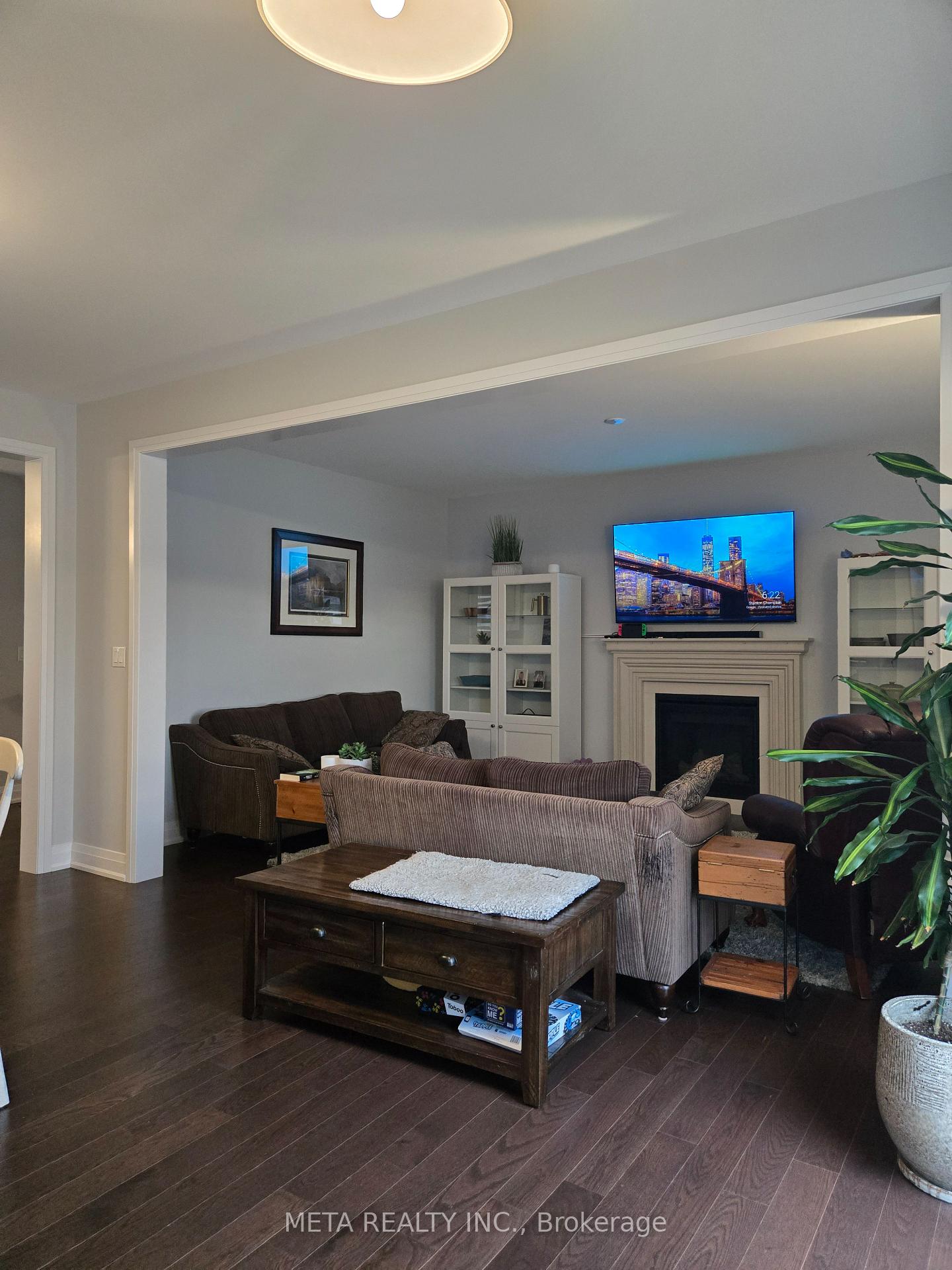 Photo 14 of 2 Periwinkle Road, Springwater, Midhurst — HOMEH