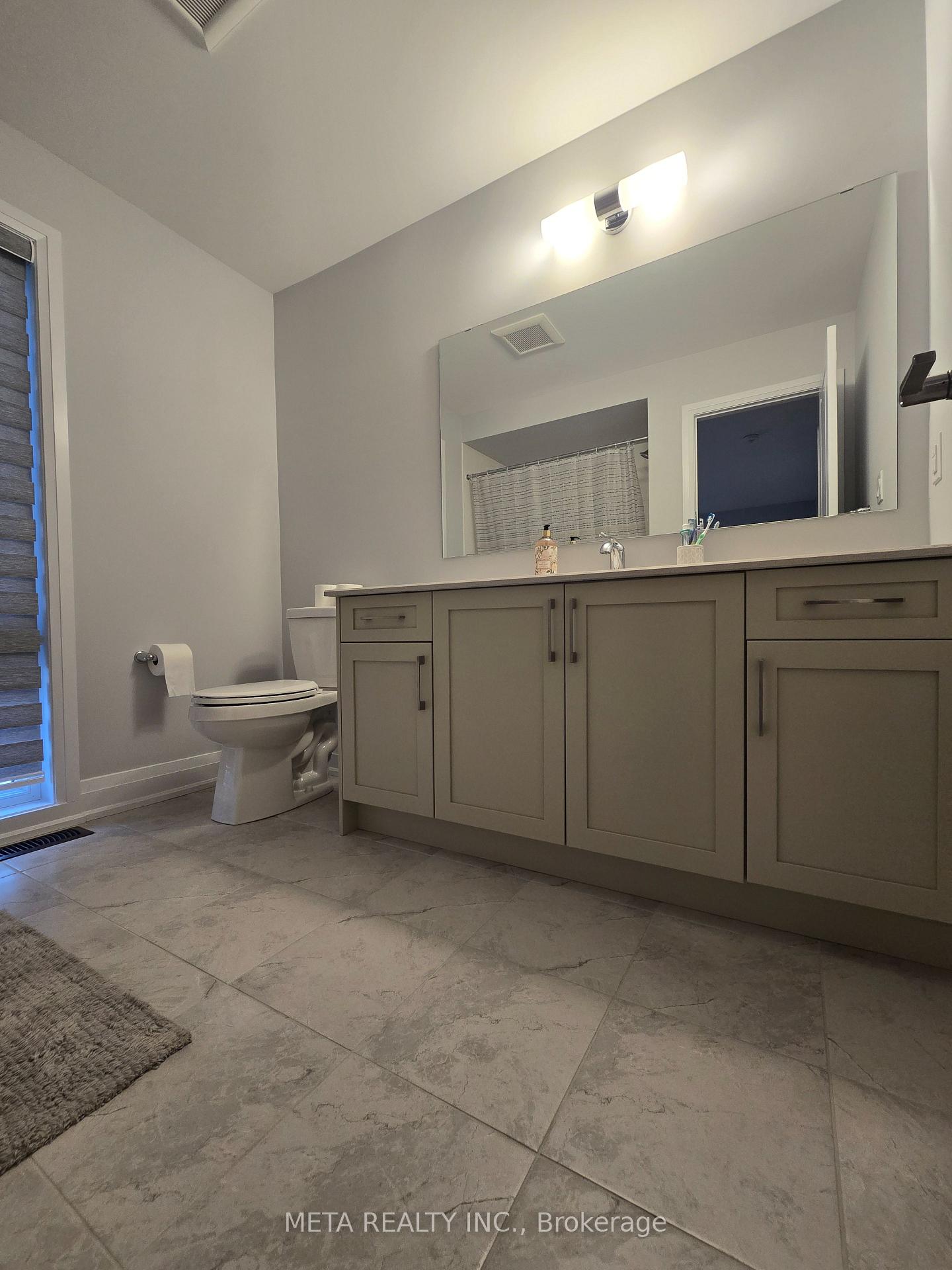 Photo 32 of 2 Periwinkle Road, Springwater, Midhurst — HOMEH