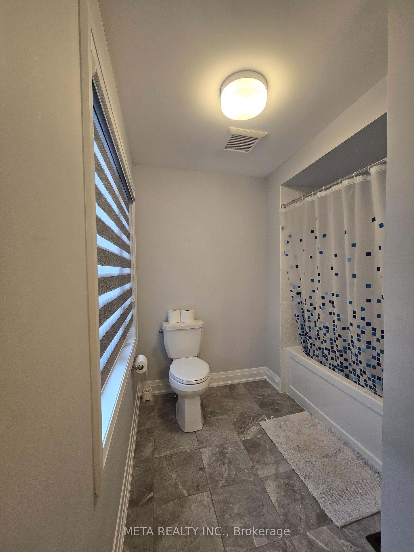 Photo 36 of 2 Periwinkle Road, Springwater, Midhurst — HOMEH