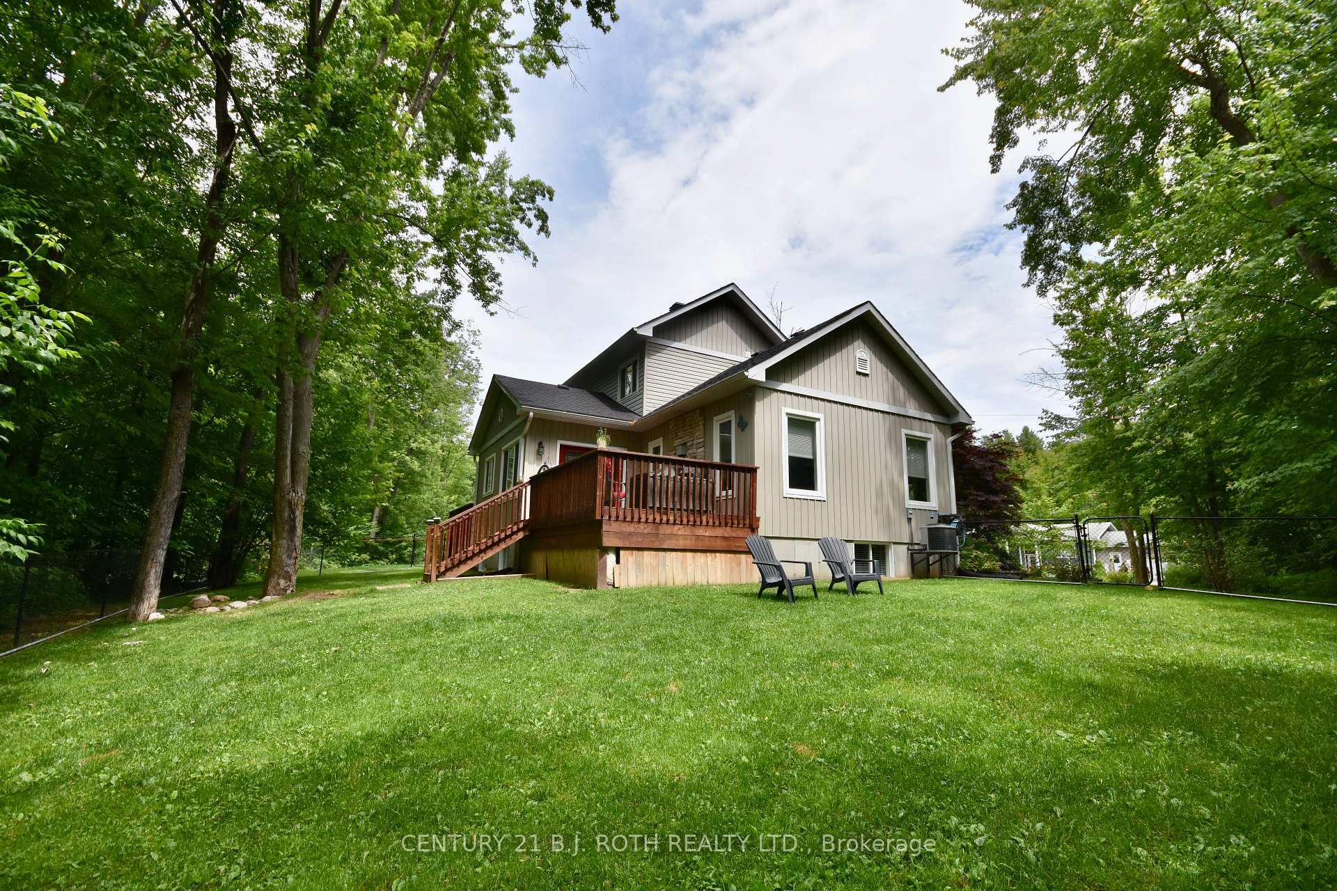 Photo 4 of 3568 Shadow Creek Road, Severn, West Shore — HOMEH
