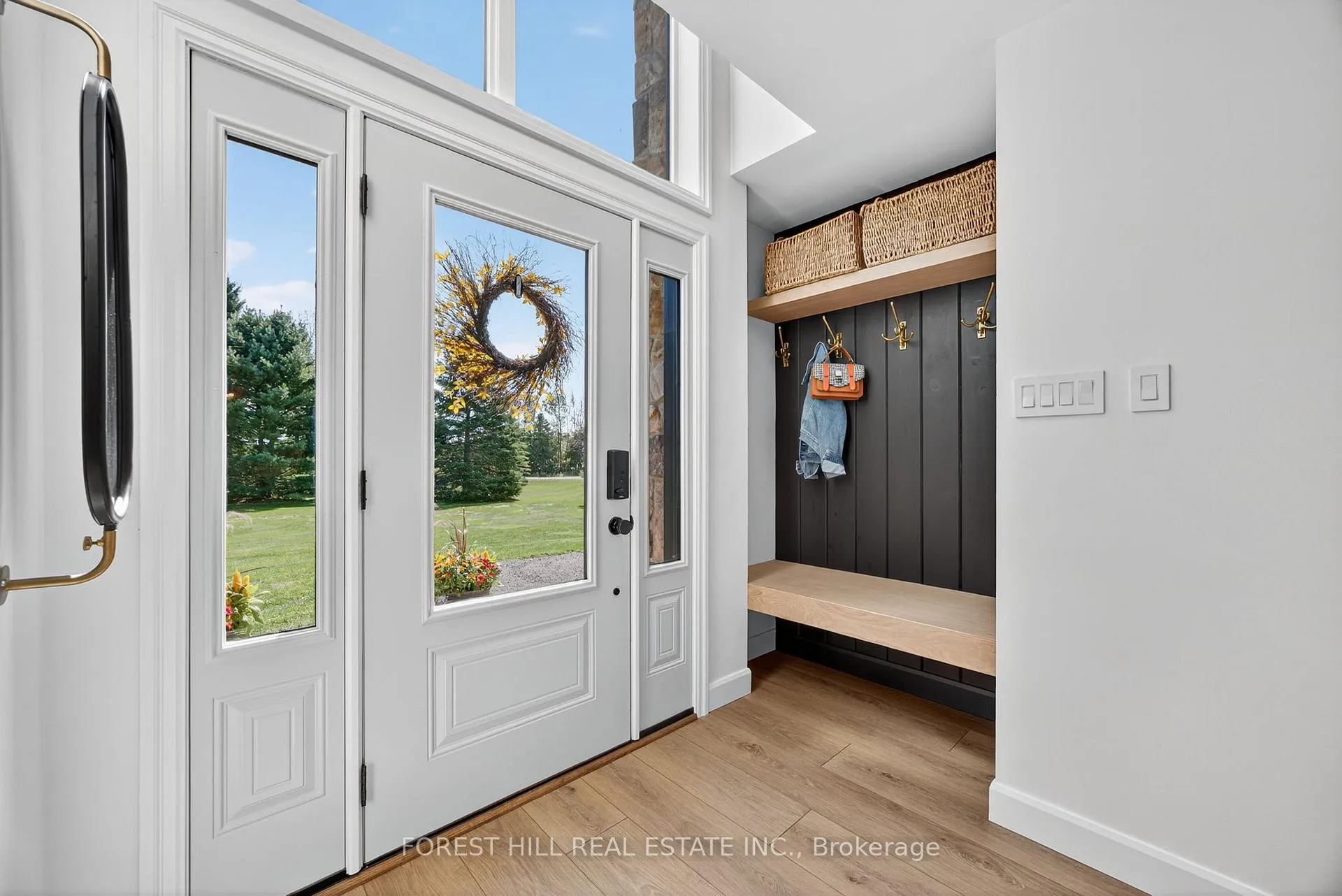 Photo 10 of 3328 Flos Road 6 W, Springwater, Rural Springwater — HOMEH