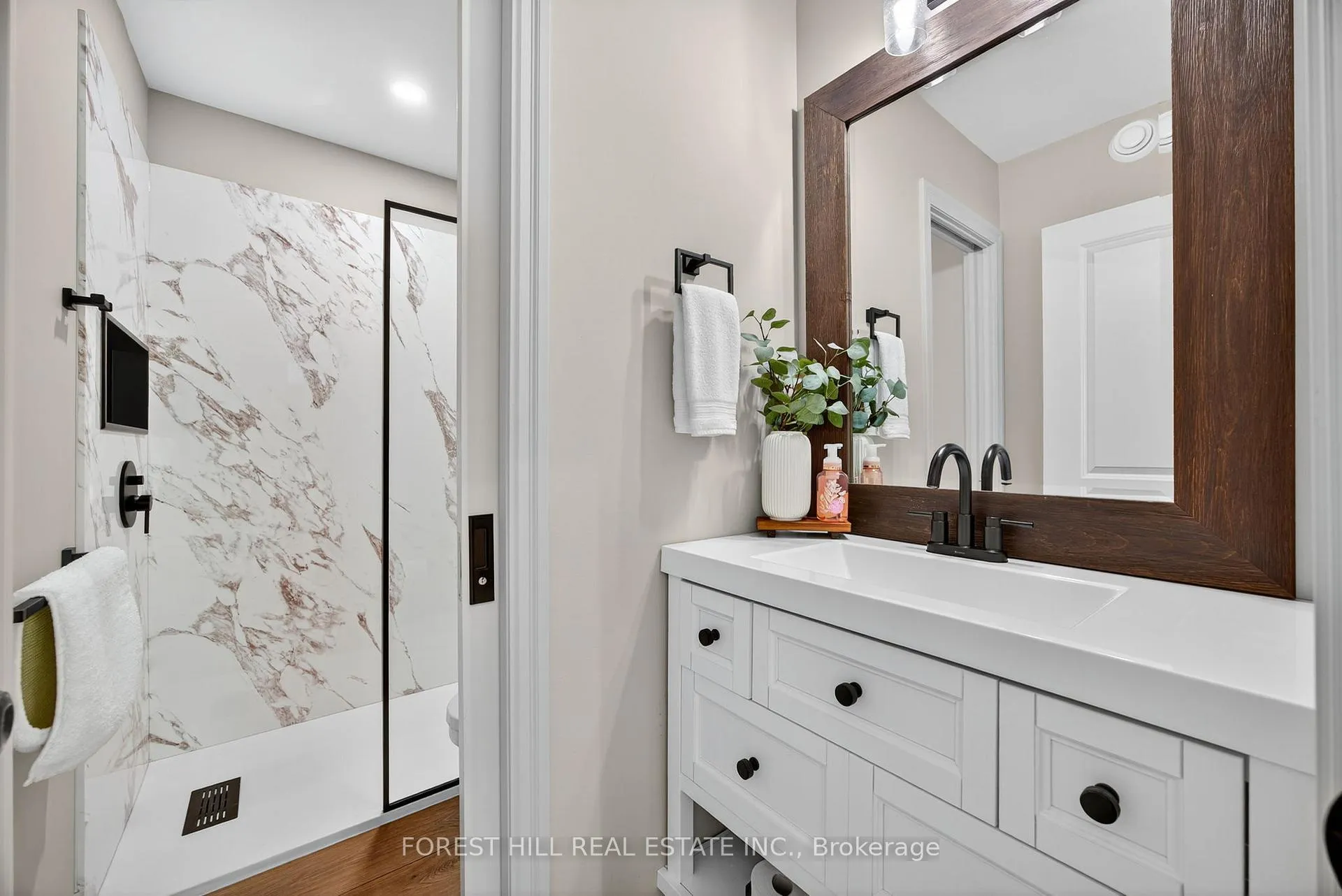 Photo 22 of 3328 Flos Road 6 W, Springwater, Rural Springwater — HOMEH