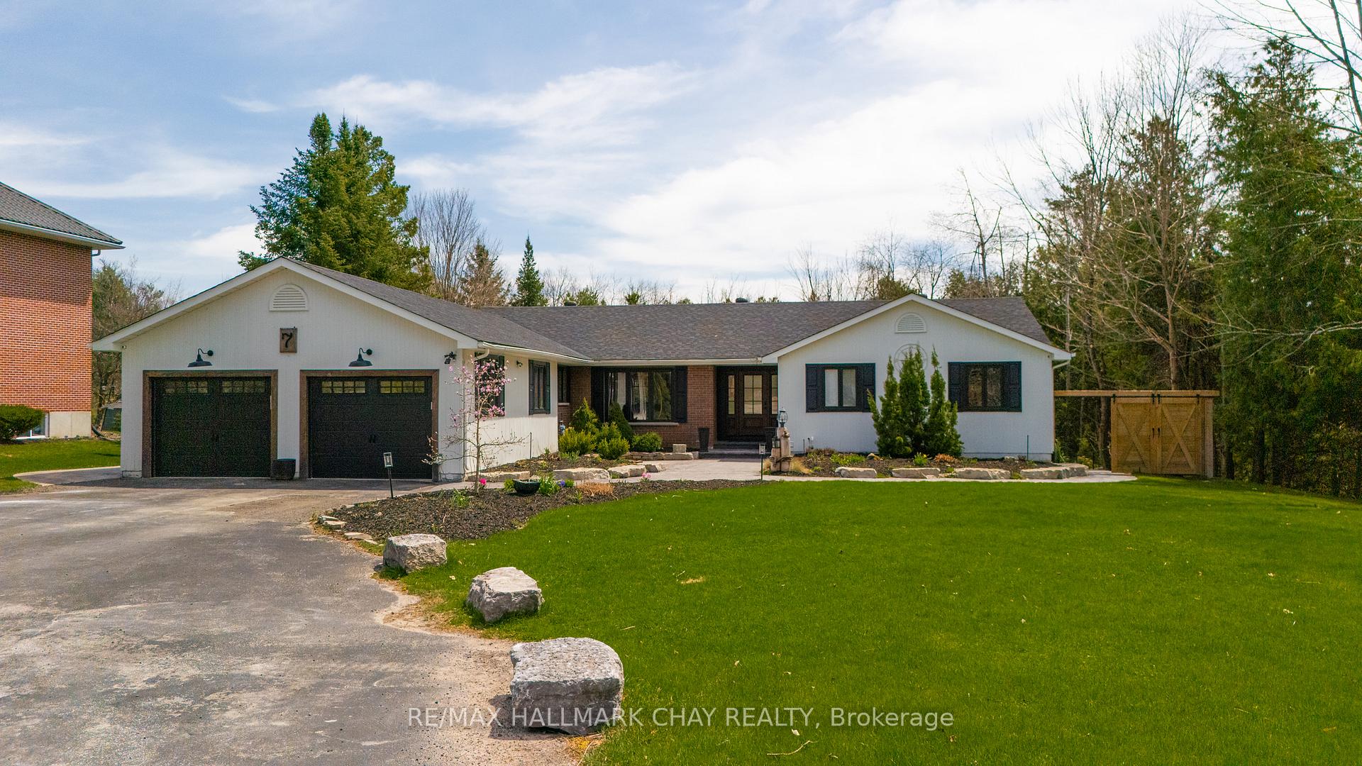Photo 21 of 7 Jodies Lane, Springwater, Midhurst — HOMEH