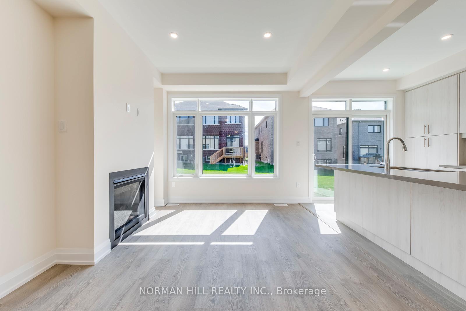 Photo 12 of 37 Daffodil Road, Springwater, Midhurst — HOMEH