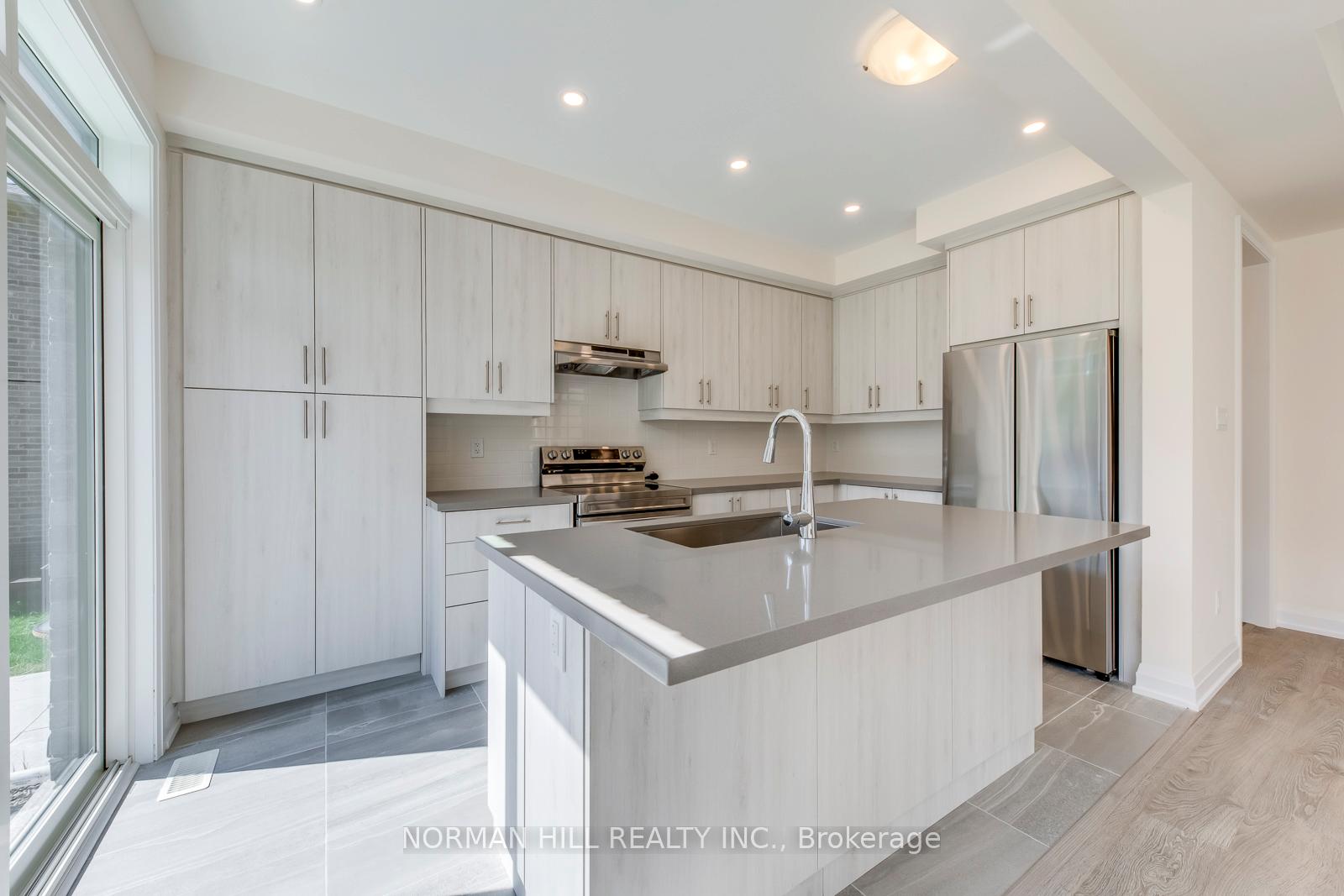Photo 16 of 37 Daffodil Road, Springwater, Midhurst — HOMEH