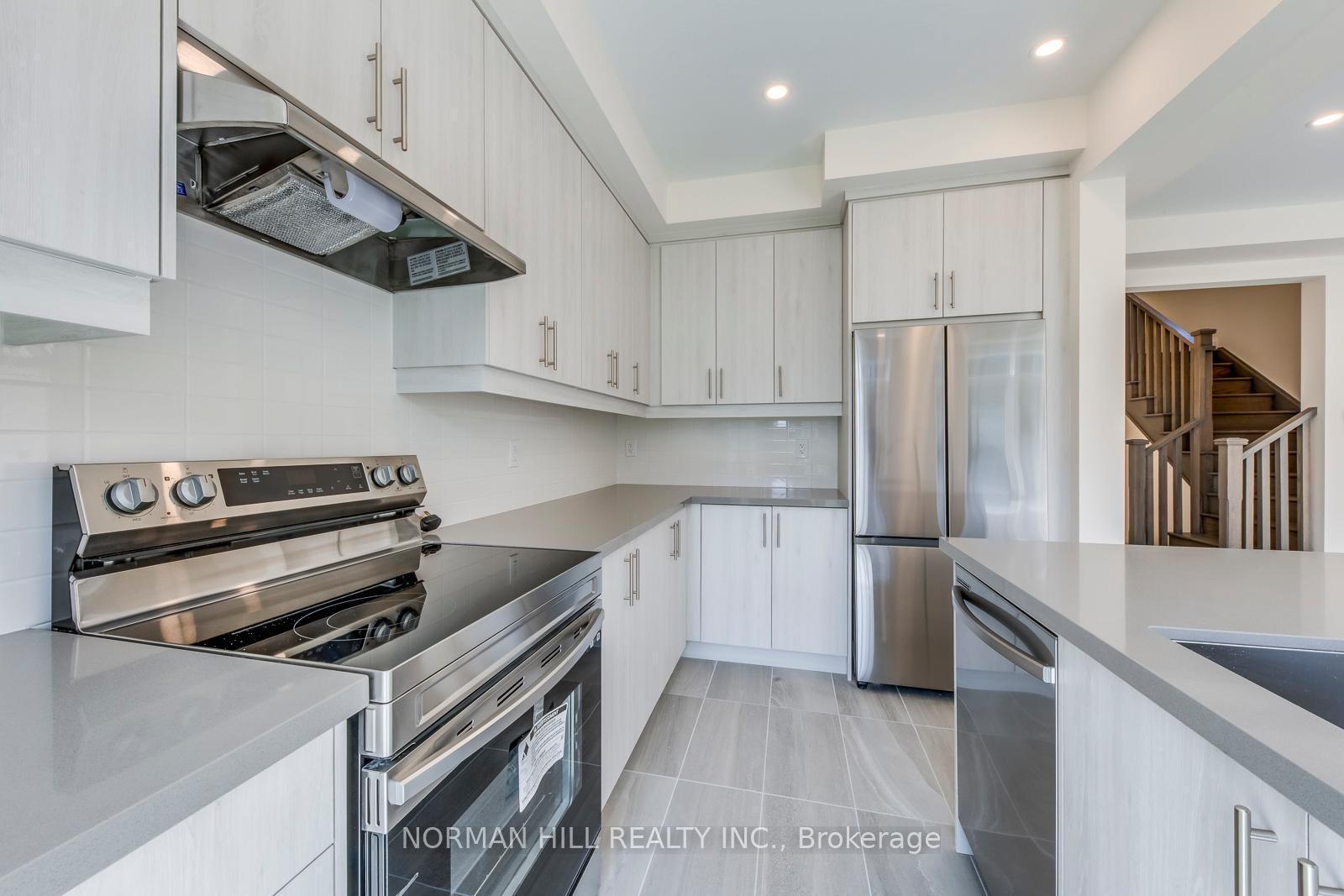 Photo 19 of 37 Daffodil Road, Springwater, Midhurst — HOMEH