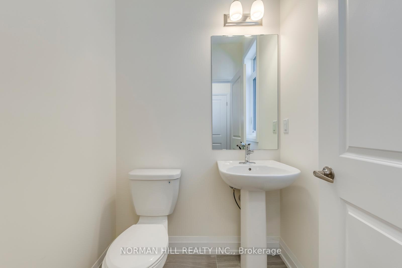 Photo 21 of 37 Daffodil Road, Springwater, Midhurst — HOMEH